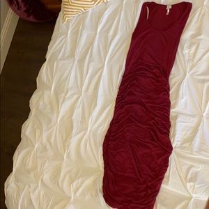 VICI RUCHED BODY CON DRESS SIZE LARGE